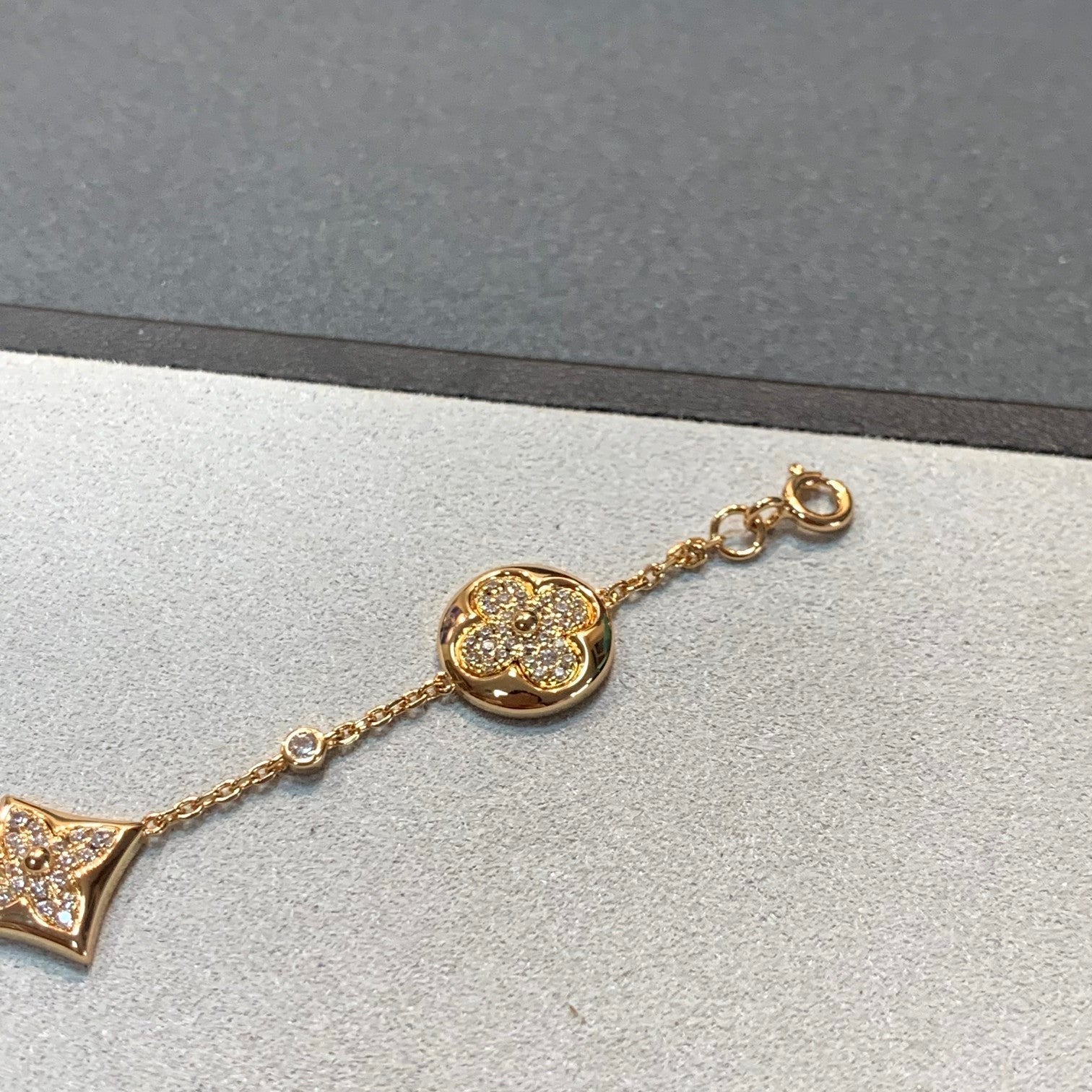 ¡®Loco¡¯STAR AND SUN 4 MOTIFS GOLD DIAMONDS BRACELET