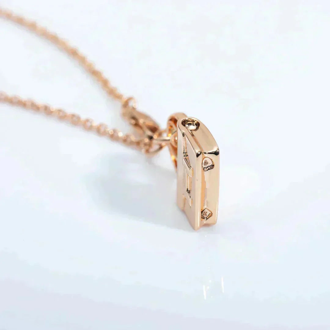 ¡®Loco¡¯AMULETTE PEDANT ROSE GOLD NECKLACE