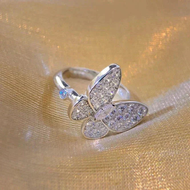 ¡®Loco¡¯BUTTERFLY DIAMOND RING