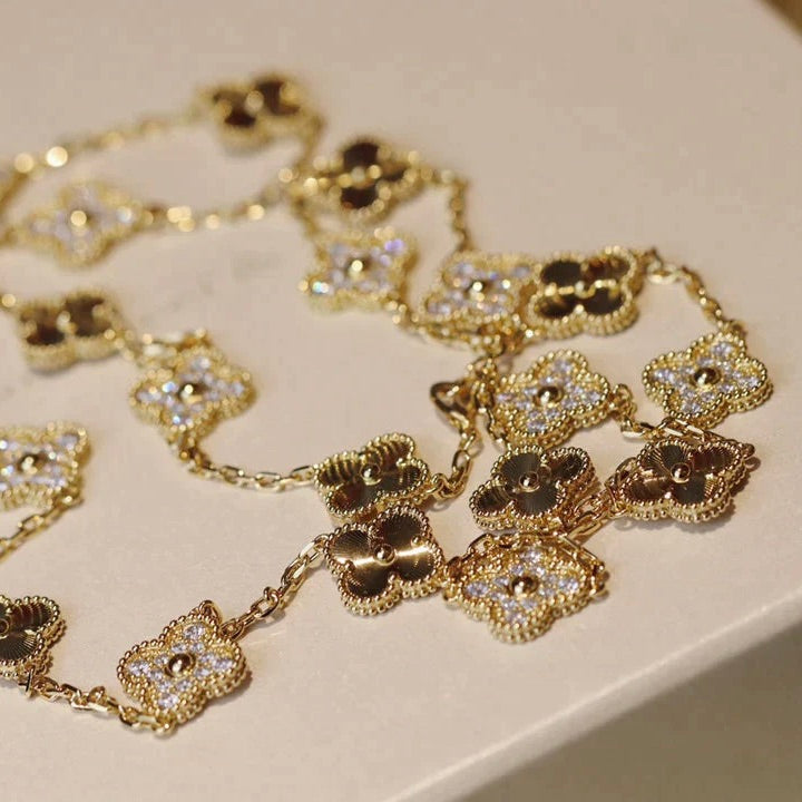 ¡®Loco¡¯CLOVER 20 MOTIFS LASER DIAMOND NECKLACE