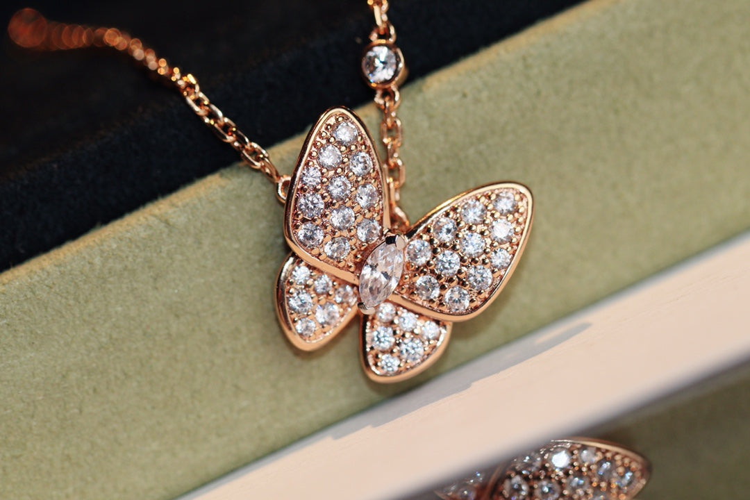¡®Loco¡¯BUTTERFLY DIAMOND NECKLACE
