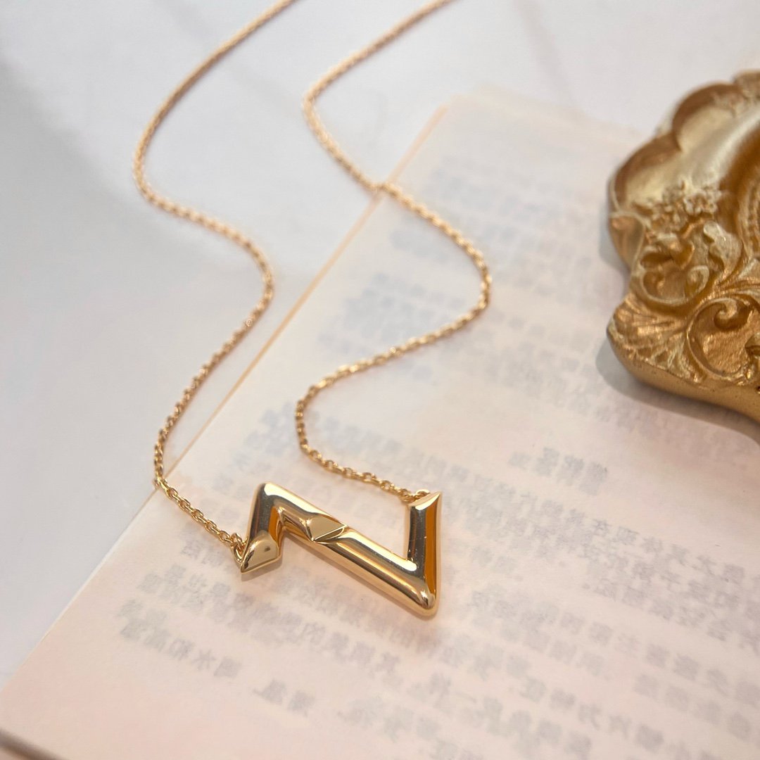 ¡®Loco¡¯VOLTE UPSIDE DOWN NECKLACE