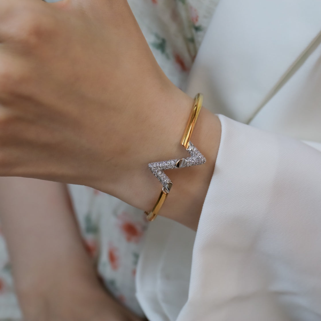 ¡®Loco¡¯VOLTE UPSITE DOWN GOLD DIAMOND BRACELET