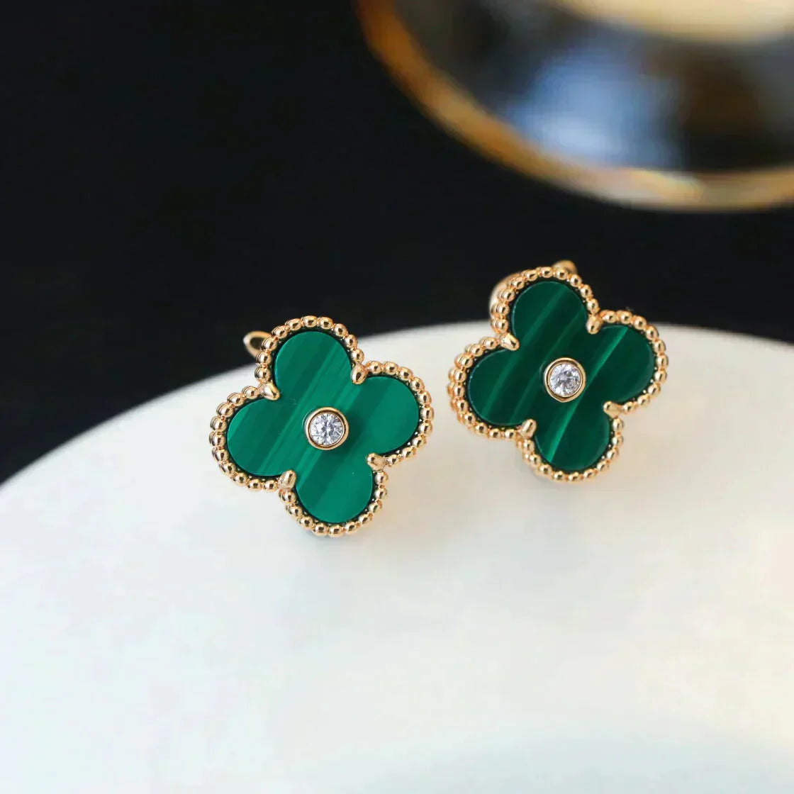 ¡®Loco¡¯CLOVER MEDIUM 1 MOTIFS MALACHITE DIAMOND EARRINGS