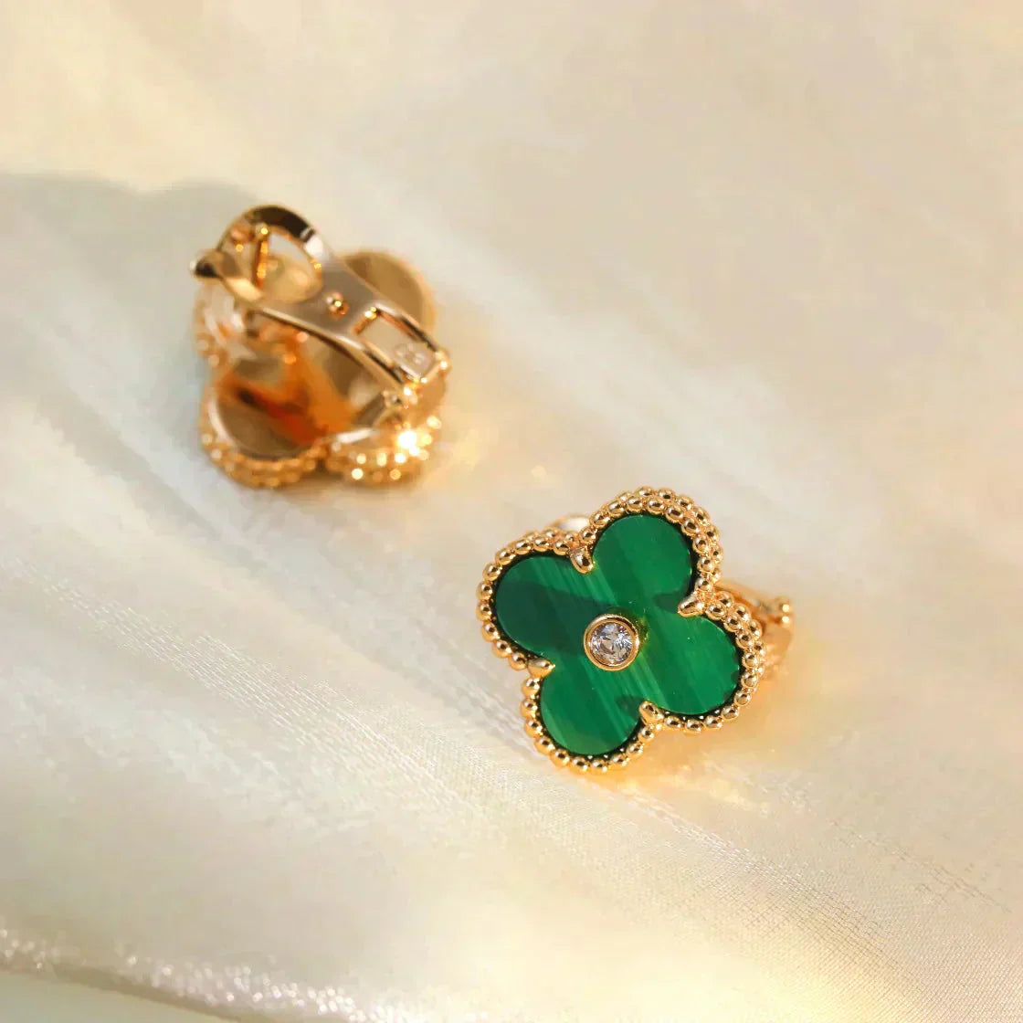 ¡®Loco¡¯CLOVER MEDIUM 1 MOTIFS MALACHITE DIAMOND EARRINGS