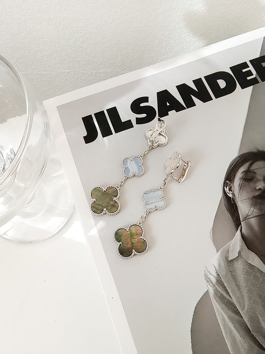 ¡®Loco¡¯CLOVER 3 MOTIFS CHALCEDONY DARK MOP SILVER EARRINGS