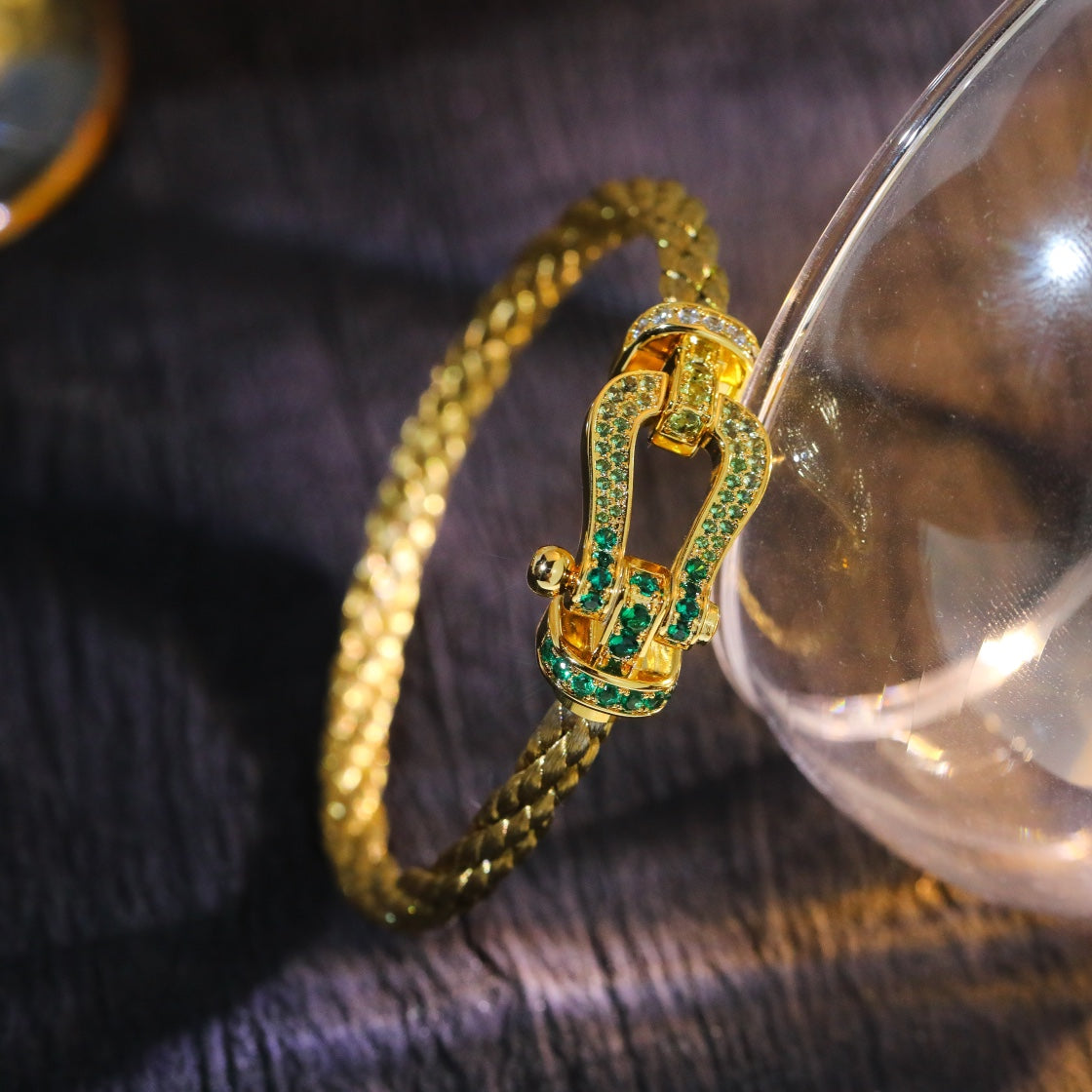 ¡®Loco¡¯FORCE 10 GOLD GREEN DIAMOND PAVED