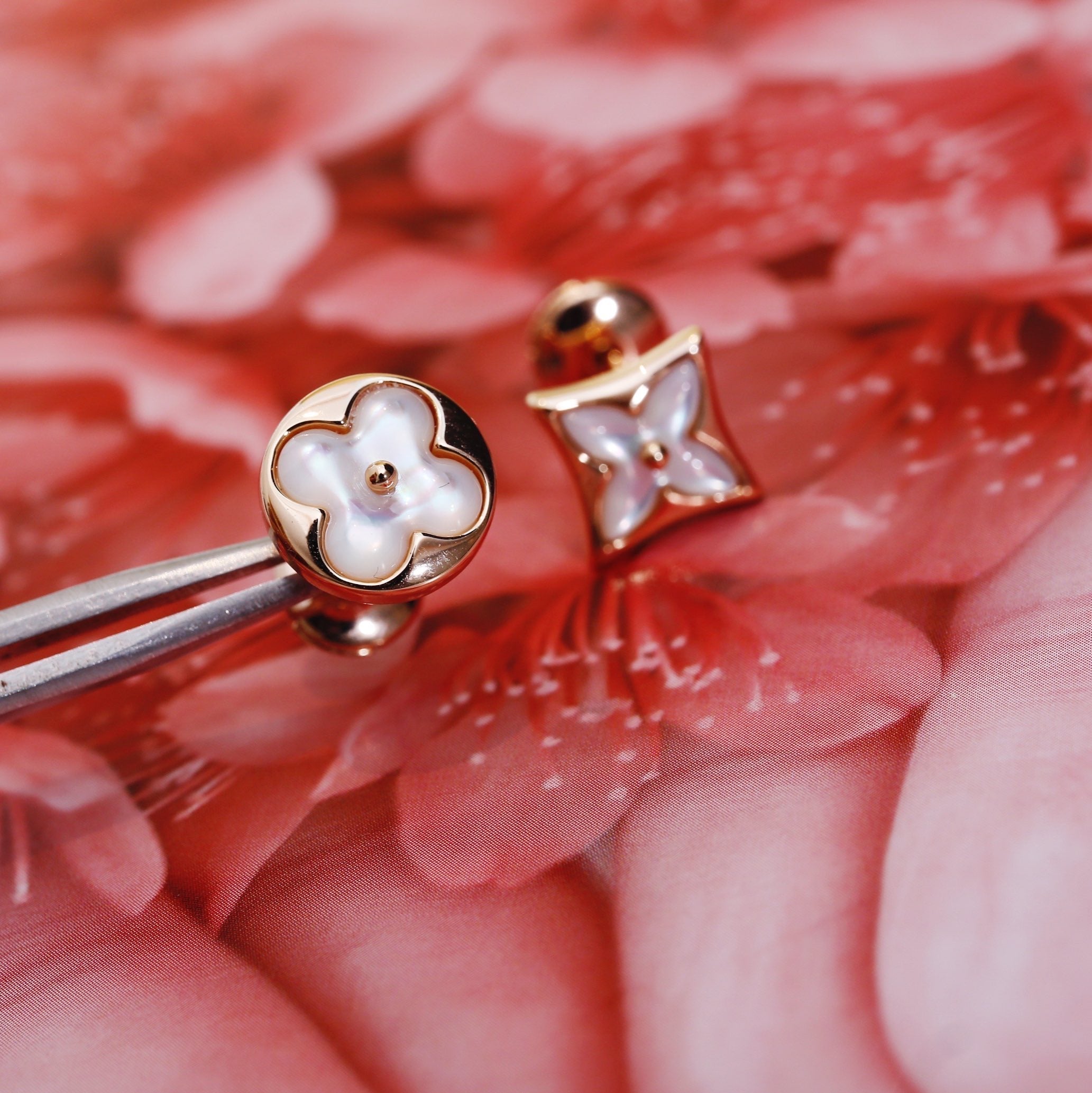 ¡®Loco¡¯STAR AND SUN PINK GOLD MOP STUD EARRINGS