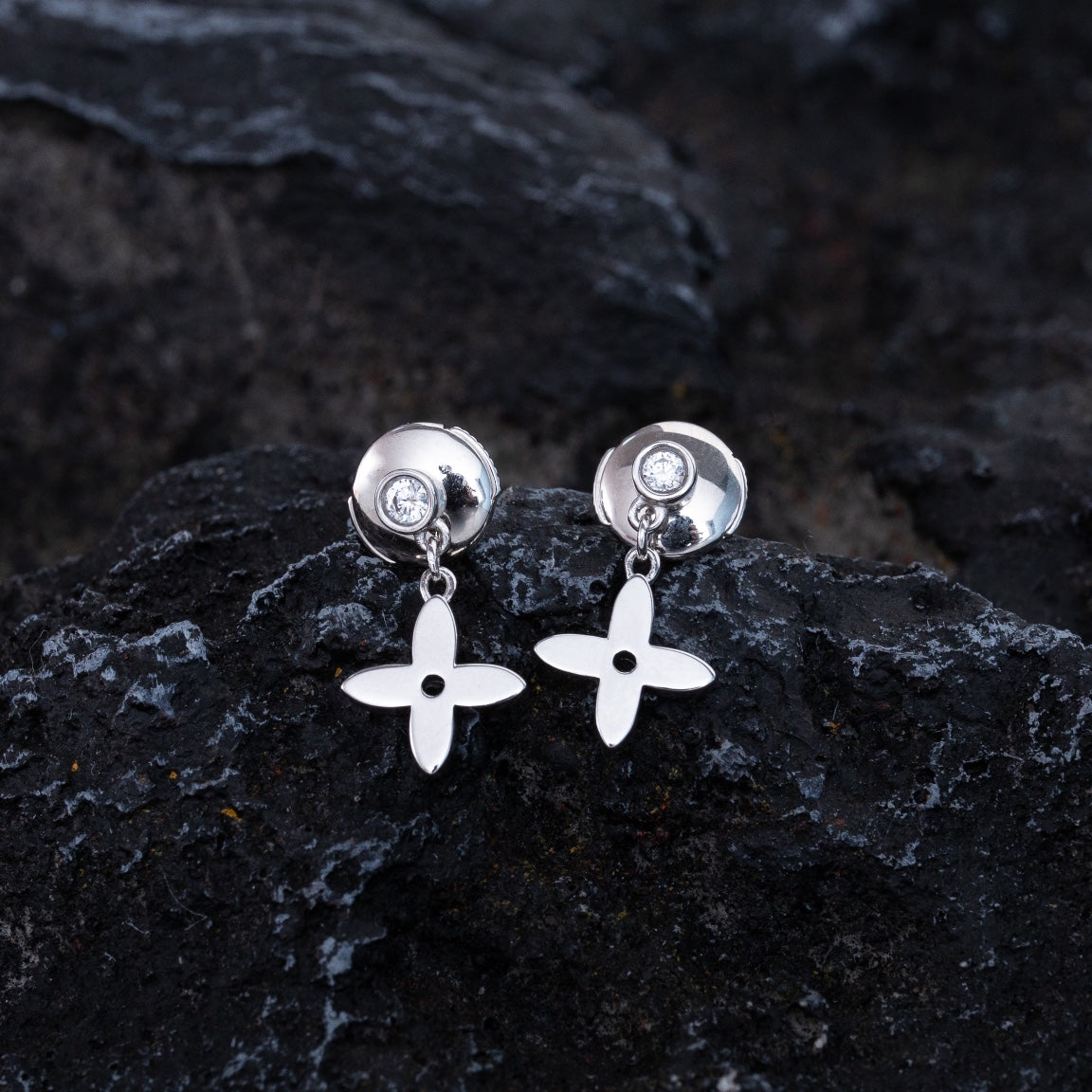 ¡®Loco¡¯VIDYLLE SILVER DIAMOND MINI DROP EARRINGS