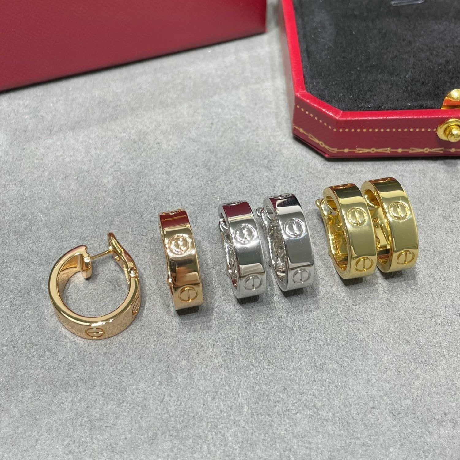 ¡®Loco¡¯LOVE 5.5MM EARRINGS