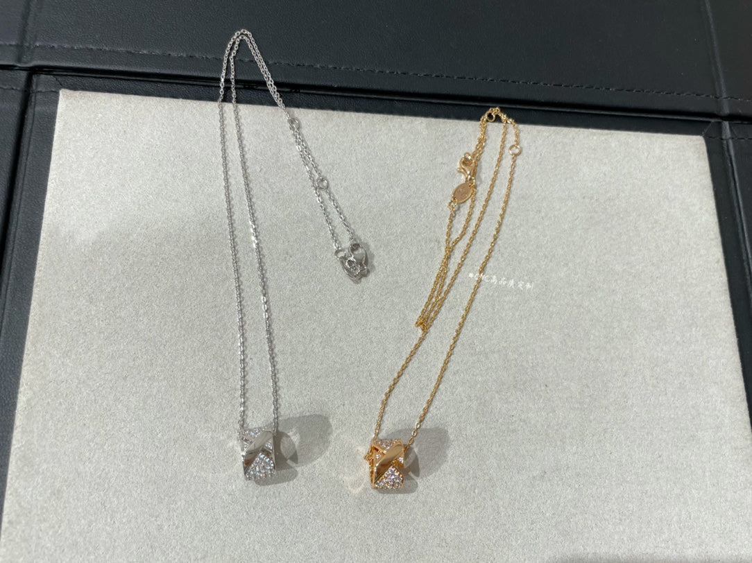 ¡®Loco¡¯LIENS EVIDENCE DIAMOND PAVED NECKLACE