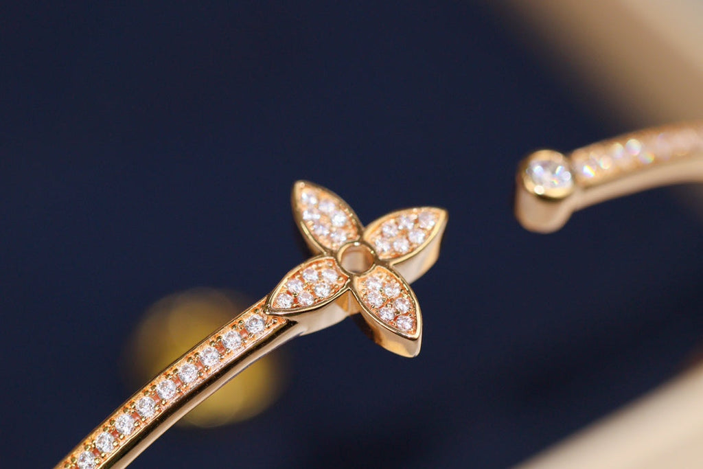 ¡®Loco¡¯IDYLLE PINK GOLD OPEN BRACELET DIAMOND PAVED