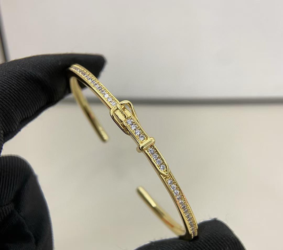 [Loco] DIAMOND-ENCRUSTED BRACELET THREE COLORS