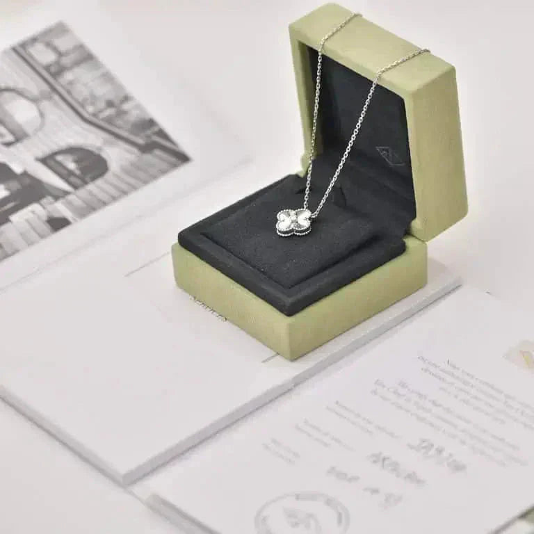 ¡®Loco¡¯CLOVER  15MM DIAMOND LASER NECKLACE SILVER