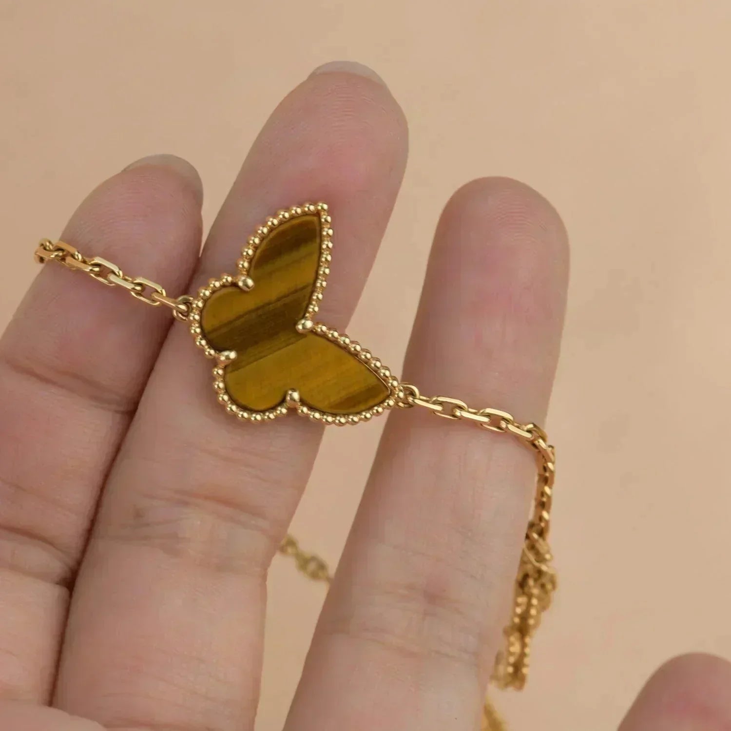 ¡®Loco¡¯LUCKY SPRING 5 MOTIF GOLD BRACELET