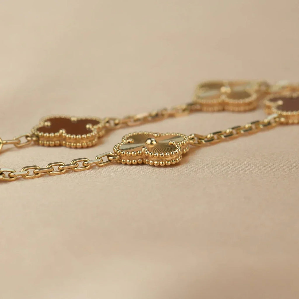 [Loco]New  CLOVER 5 MOTIF RED CORNELIAN BRACELET COLLECTION