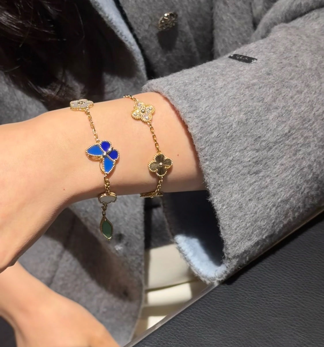 [Loco JURI]LUCKY SPRING BUTTERFLY 5 MOTIF BRACELET