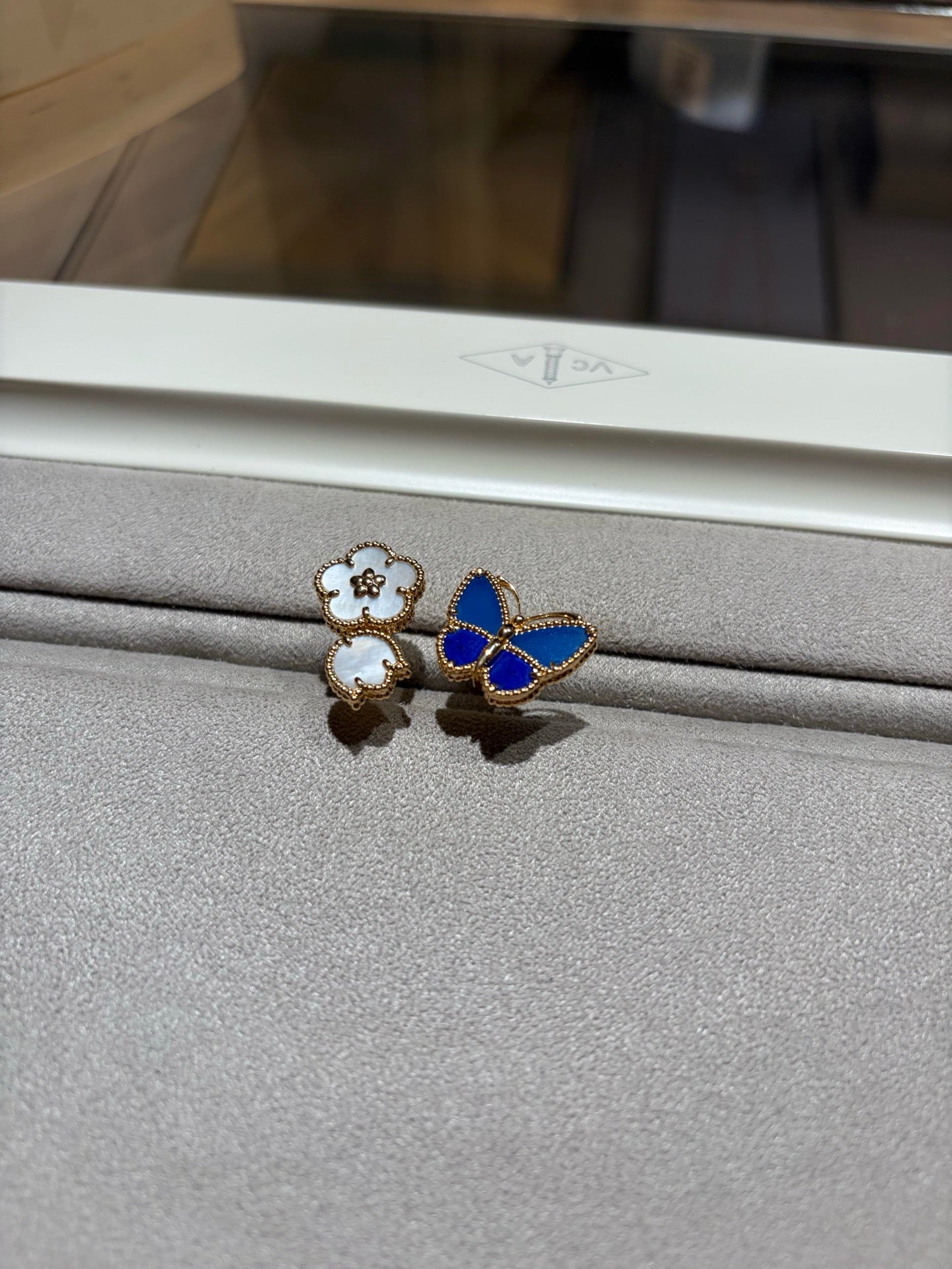 [Loco JURI]LUCKY SPRING BUTTERFLY OPEN-FACE RINGS