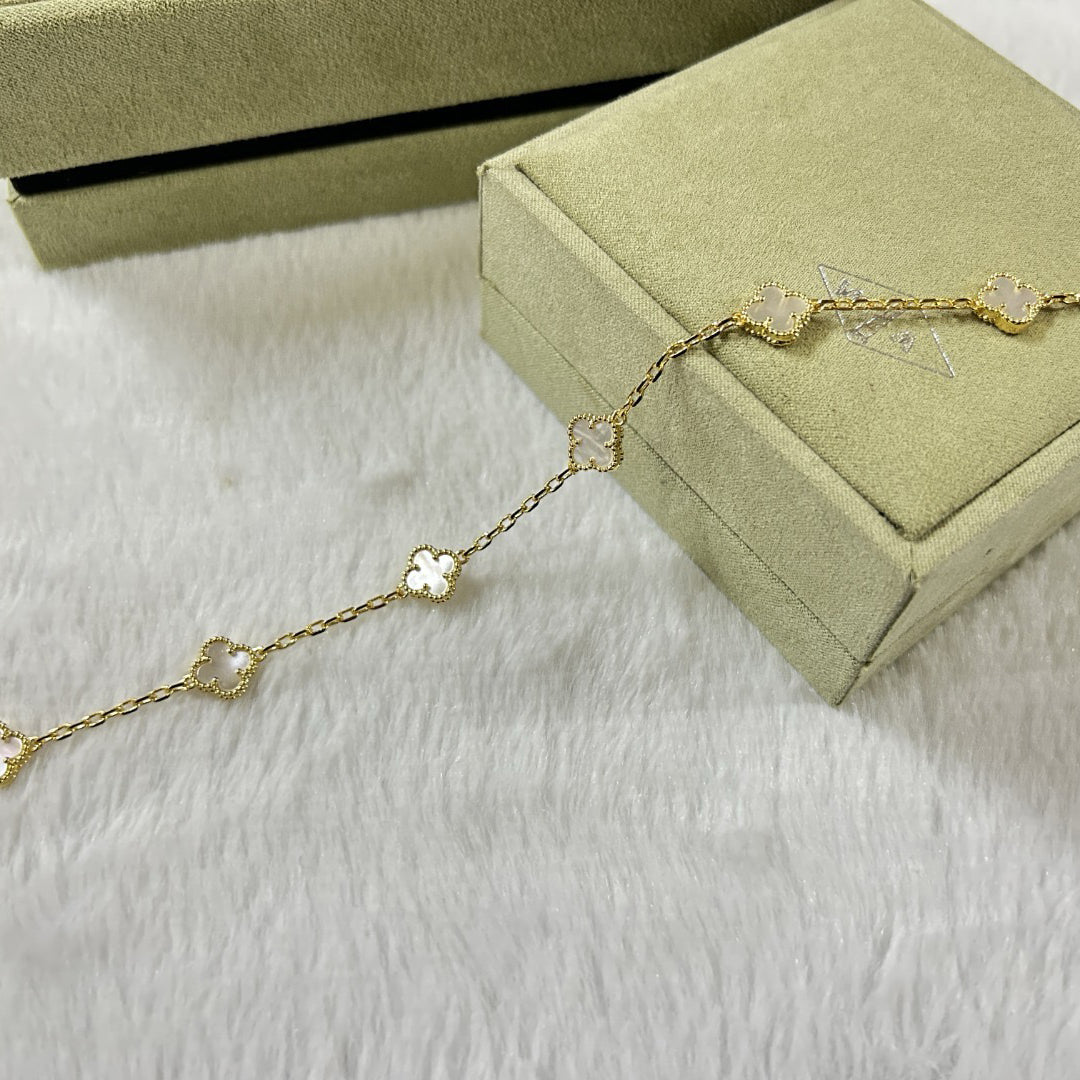 [¡®Loco¡¯]CLOVER 6 MOTIF WHITE MOP BRACELET