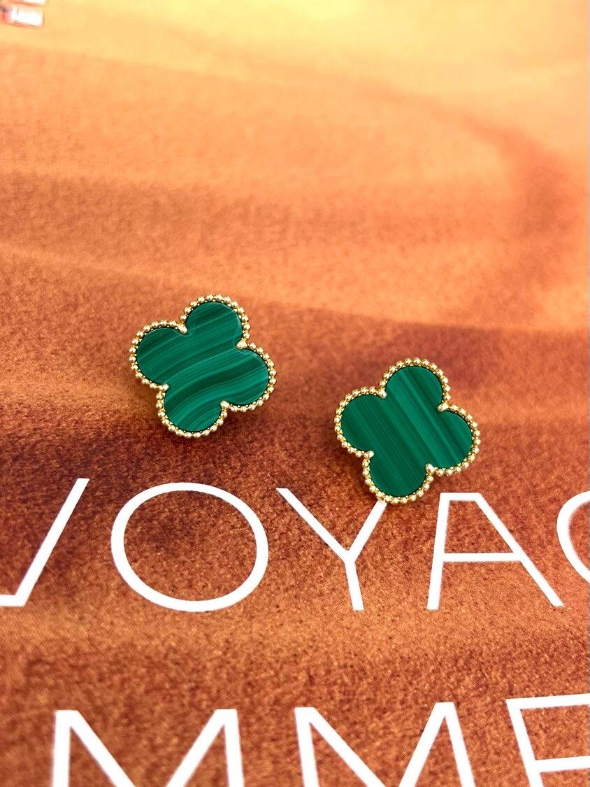 [Loco] CLOVER LARGE (20mm) 1 MOTIFS GREENER MOP STUD EARRINGS