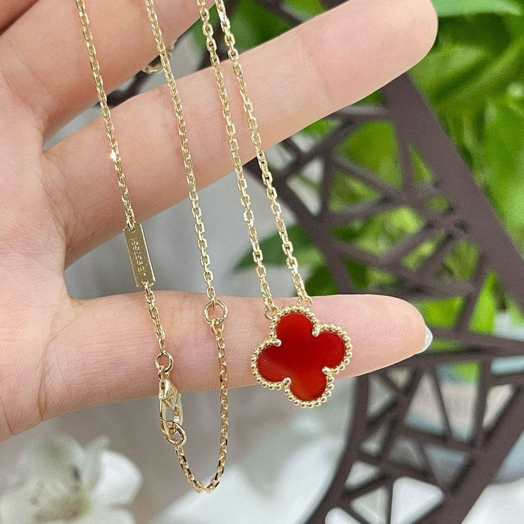 ¡®Loco¡¯CLOVER 15MM CARNELIAN SINGLE FLOWER NECKLACE