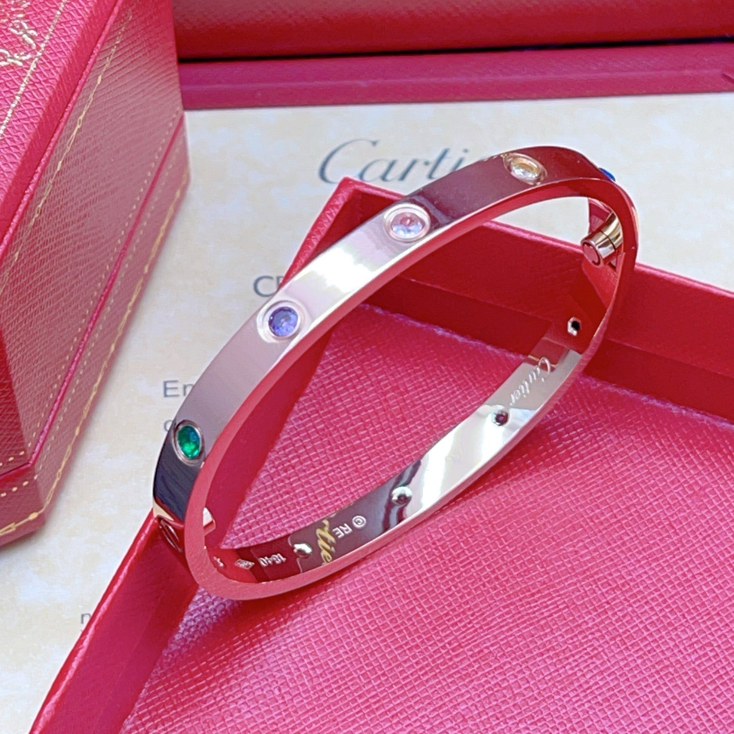 [Loco JURI]2026 RAINBOW LOVE BRACELET 6.1MM  10 DIAMONDS