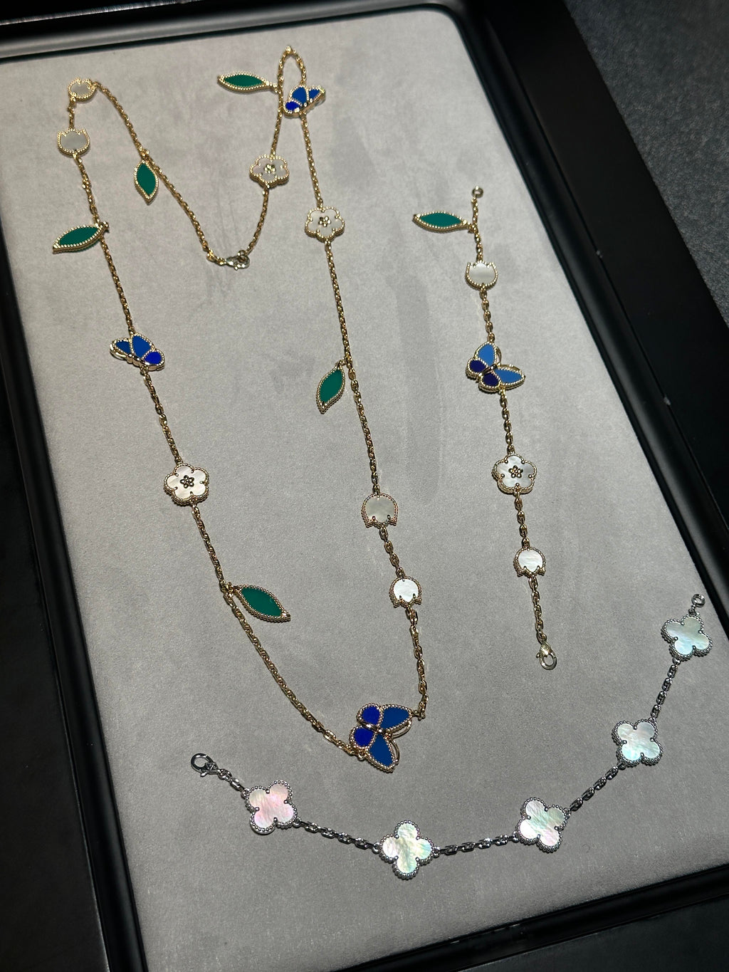 [Loco] 26 NEW CLOVER 15 MOTIFS LUCKY NECKLACE