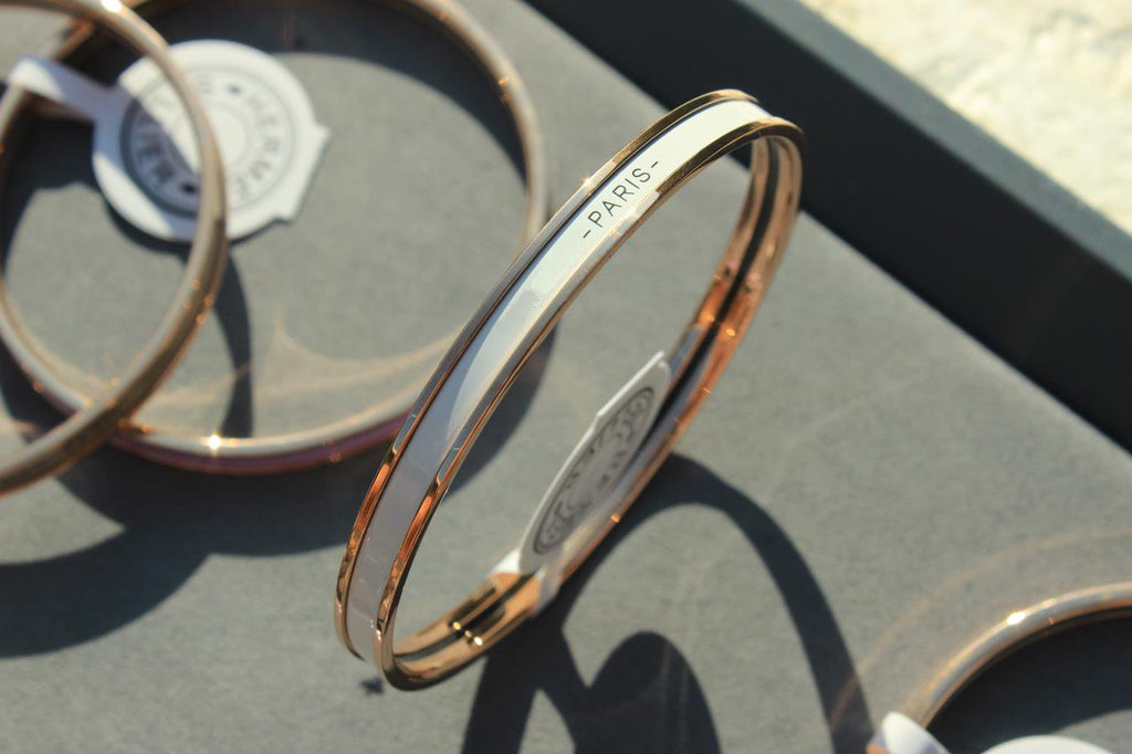¡®Loco¡¯HM UNI BANGLE BAG