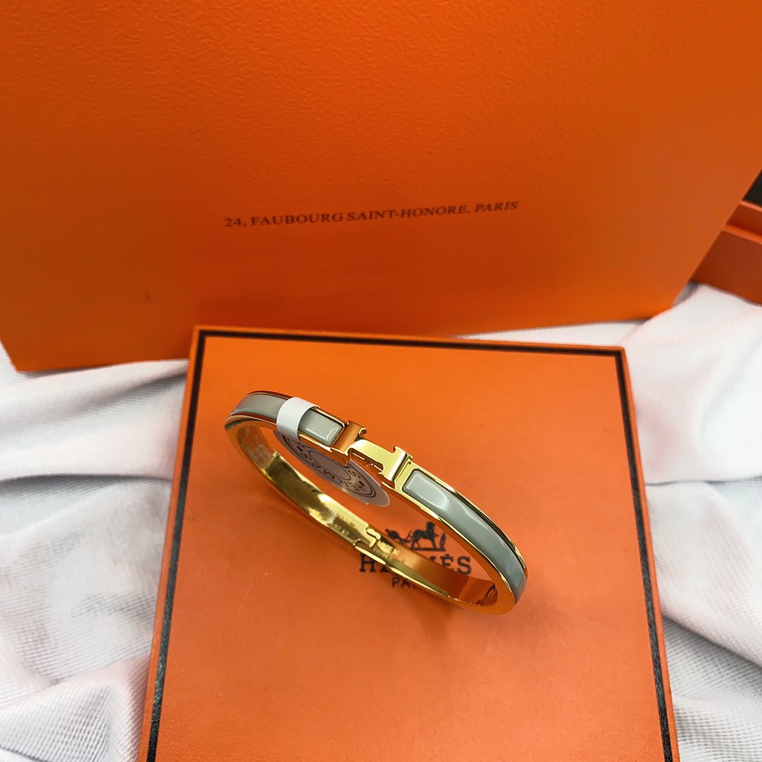 ¡®Loco¡¯CLASSIC HM CLIC GREEN 8MM ENAMEL BRACELET