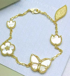[Loco] 26 NEW CLOVER LUCKY LIGHT YELLOW AND WHITE SET