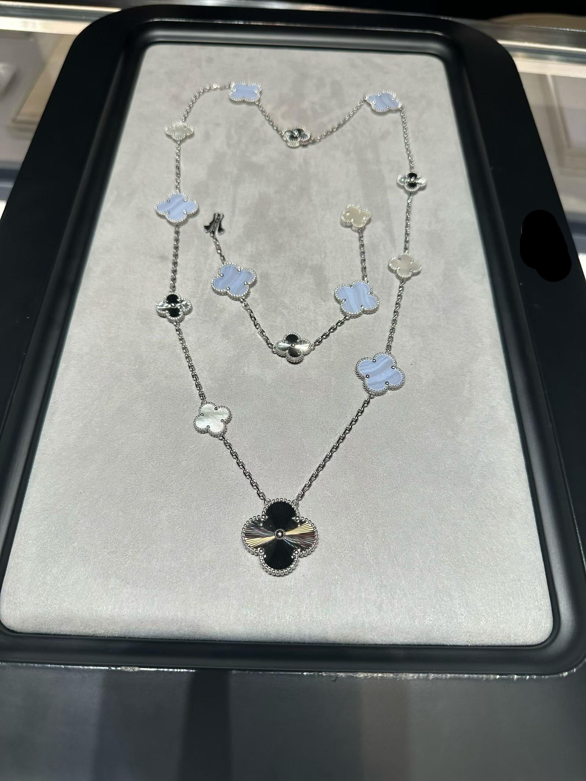 [¡®Loco¡¯] 25 NEW CLOVER 15 MOTIFS PURPLE CHALCEDONY