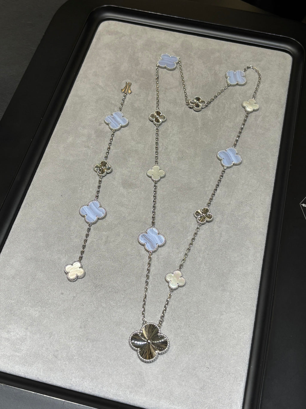 [¡®Loco¡¯] 25 NEW CLOVER 15 MOTIFS PURPLE CHALCEDONY