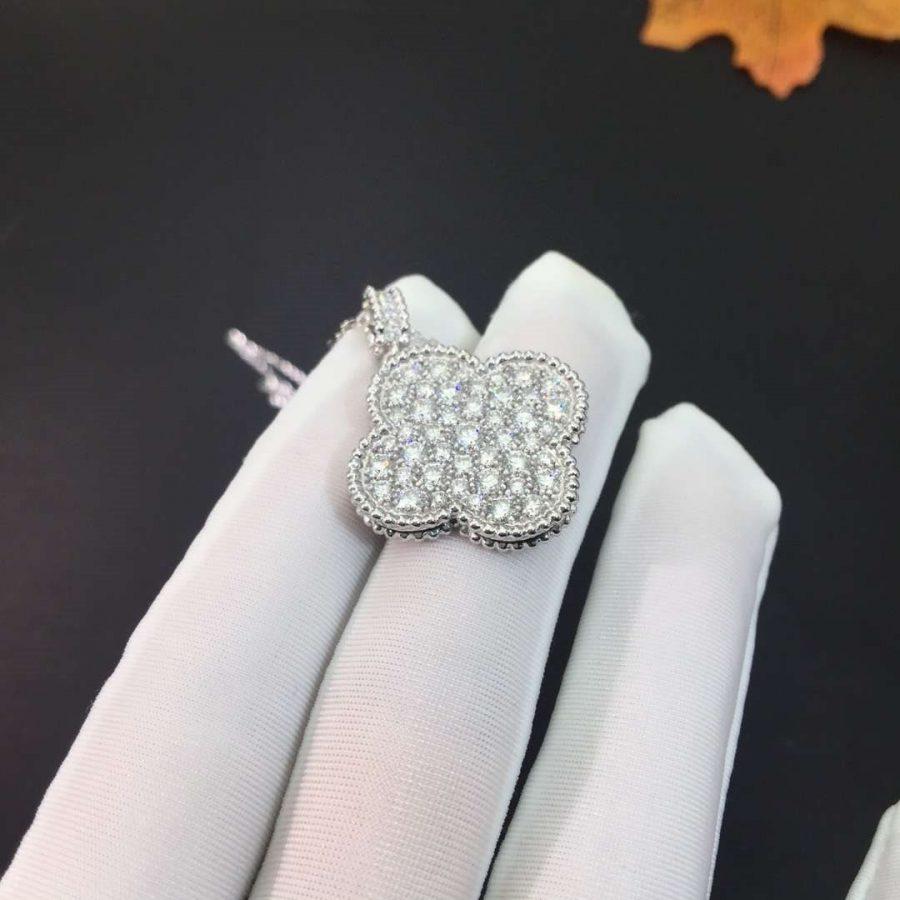 ¡®Loco¡¯CLOVER 25MM SILVER FULL DIAMOND BIG CLOVER NECKLACE