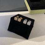 ¡®Loco¡¯CLOVER MINI DIAMOND STUD EARRINGS